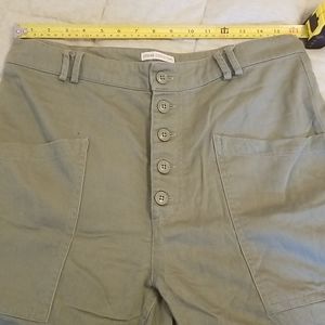 Urban Outfitters mid rise cropped pant